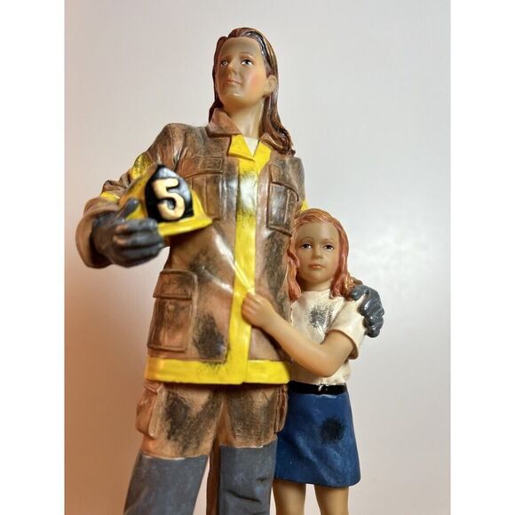 Vanmark Red Hats Of Courage Safe From Harm Woman Firefighter FM88657 1/0731 - Picture 7 of 9